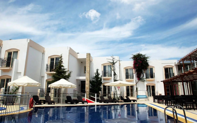 Serpina Hotel - Adults Only