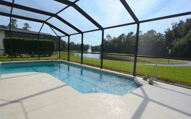 86340 2-story Pristine 4-bed Pool Home W/hot Tub & Balcony