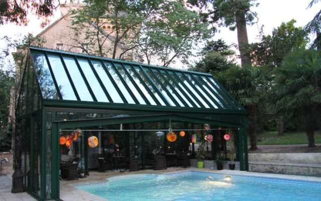 Chateau De La Fontenelle