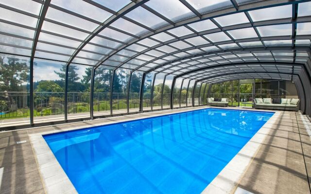 Luxe Whitford Mansion - Pool & Tennis Court
