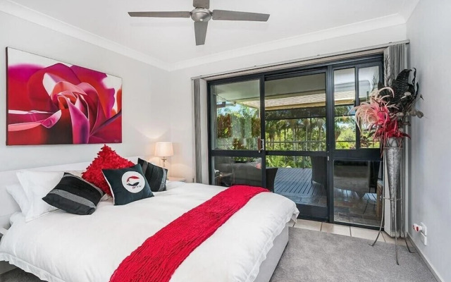 Funky Ocean Shores Getaway