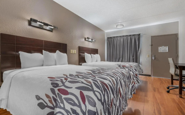 Red Roof Inn Houston - Brookhollow