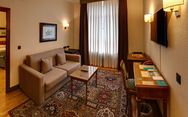 Hotel Hernan Cortes