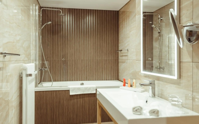 Hotel Lielupe by SemaraH