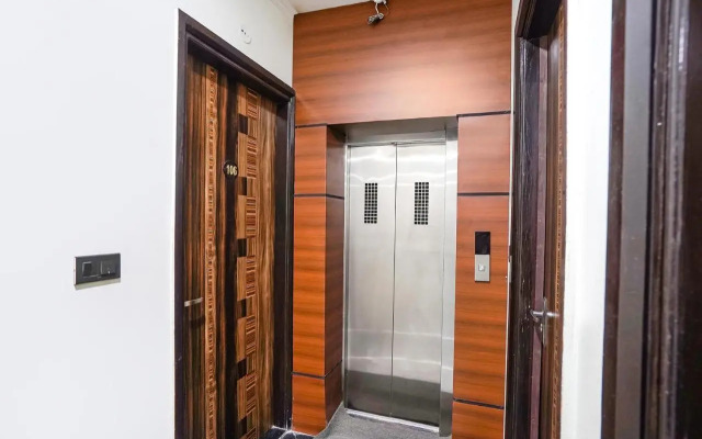 Yoyo Rooms Near Saphire International School Sector 70