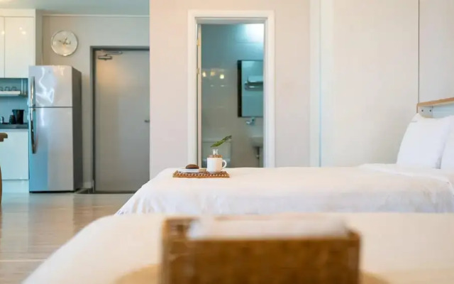 Goseong Araenmaru Pension