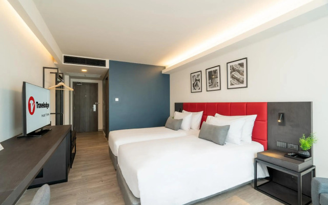 Travelodge Phuket Town