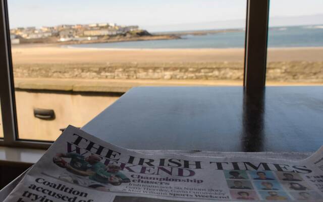 The Strand Seafood Bistro and Guesthouse