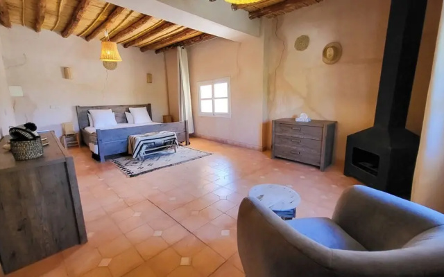 Tawenza Lodge