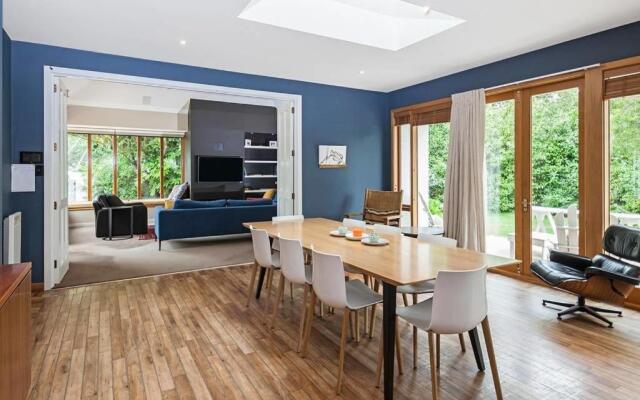 French City Mansion - Christchurch Luxury Home