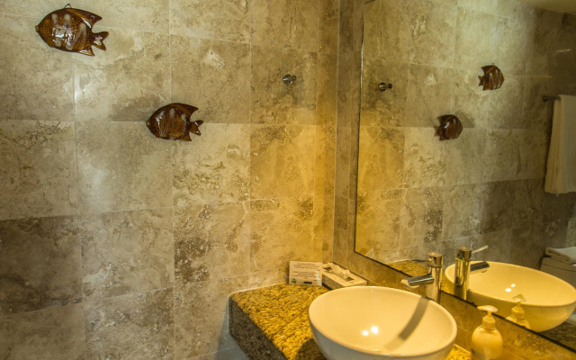 Coral Maya Stay Suites