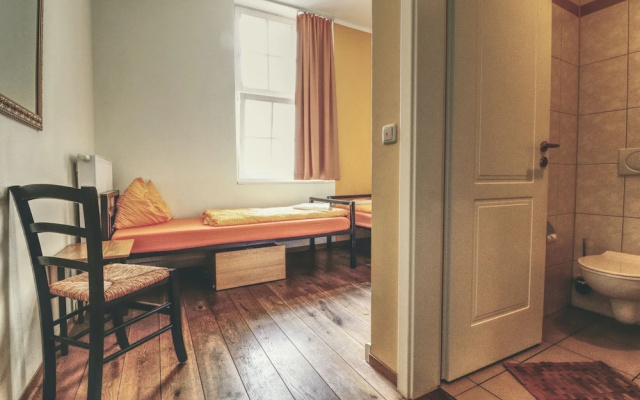 OPERA Hostel
