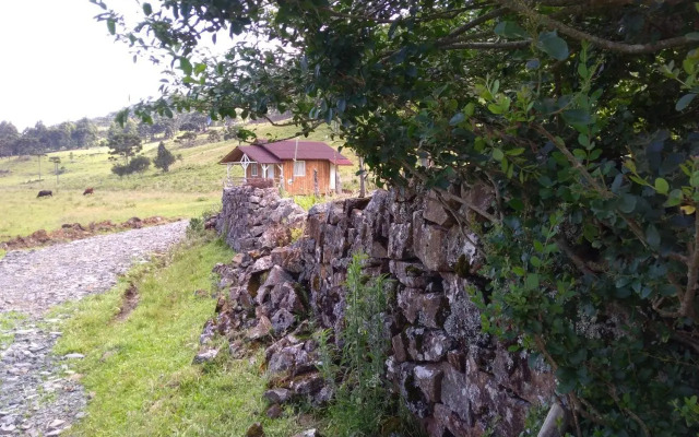 Cabanas Fazenda da Raia