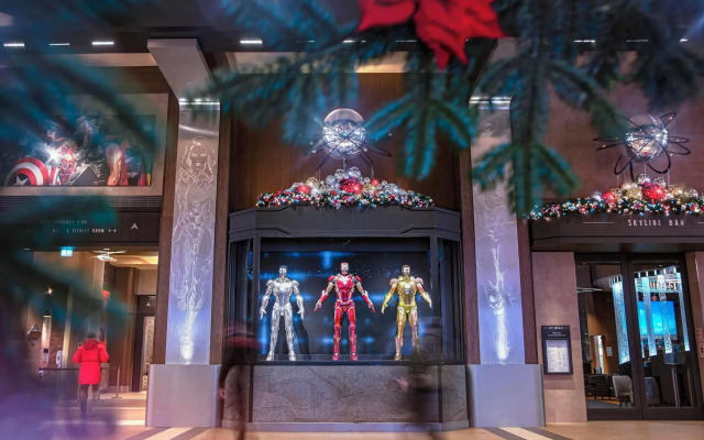 Disney's Hotel New York - The Art of Marvel