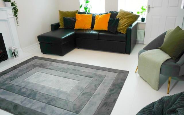 New Build Dickins Heath