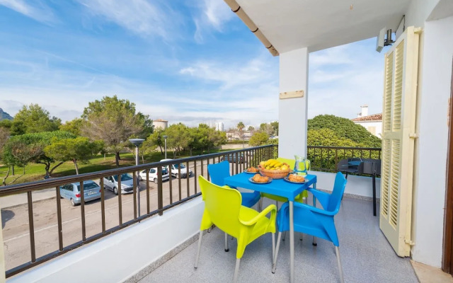 Ropit in Alc dia With 2 Bedrooms and 1 Bathrooms