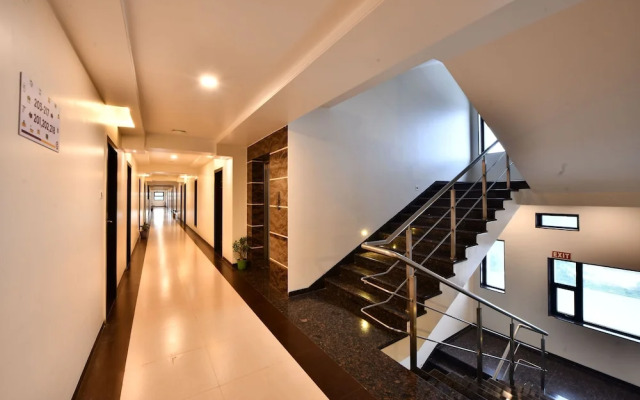Click Hotel Sagar Plaza Chakan, Pune