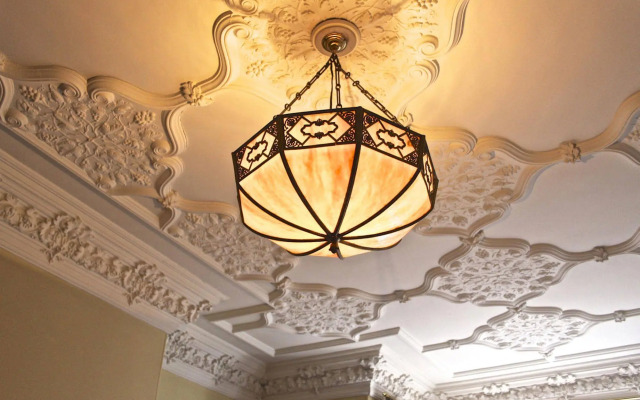 Bard House Bed & Breakfast