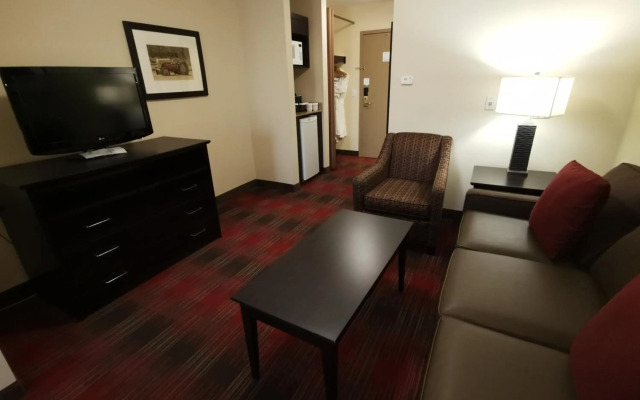 Best Western Plus Red Deer Inn & Suites