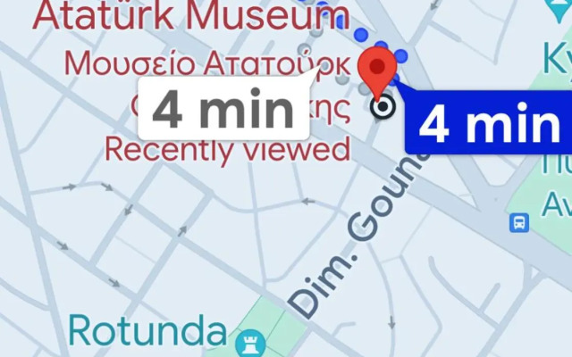 Sonias Central Jacuzzi Apartment