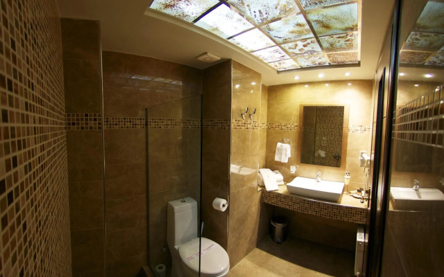 Heaven Hotel