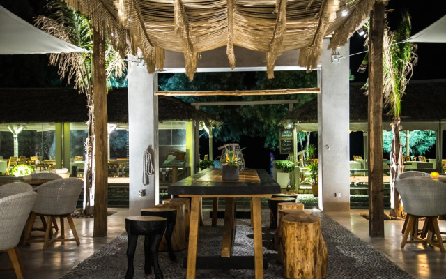Makris Beach Hotel