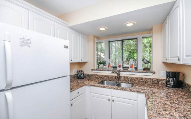 Inland Harbour 2429 - Two Bedroom Condo