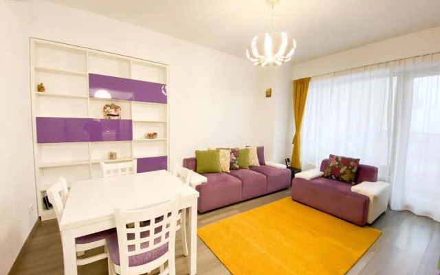 VR2 Central Apartment