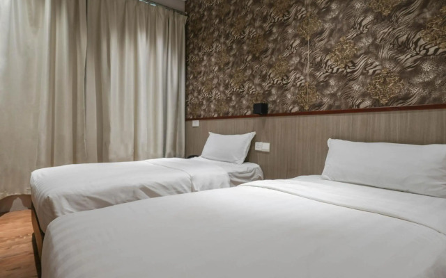 The Noble Hotel