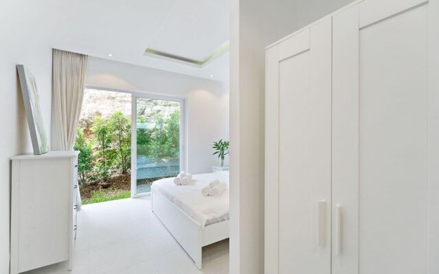 Unique Residences Pool Villas