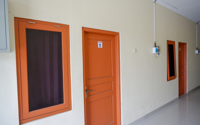 RedDoorz near Sleman City Hall 3