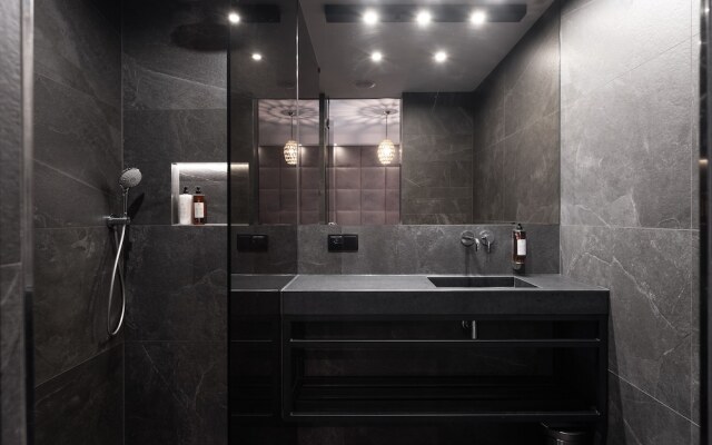 Art Suites Hotel