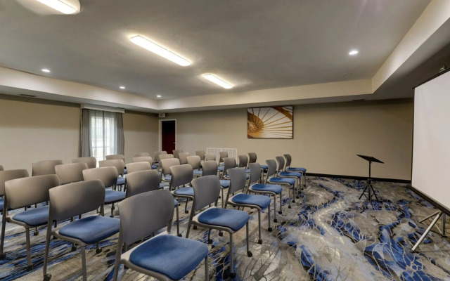 Fairfield Inn & Suites Dallas Las Colinas