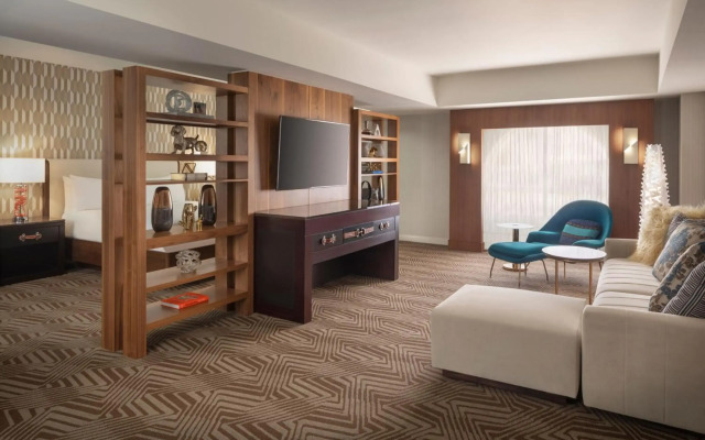 Renaissance Phoenix Downtown