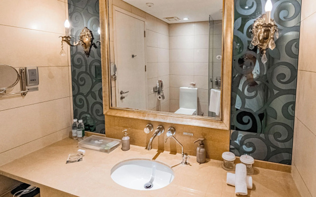 Luoyang Christian's Hotel