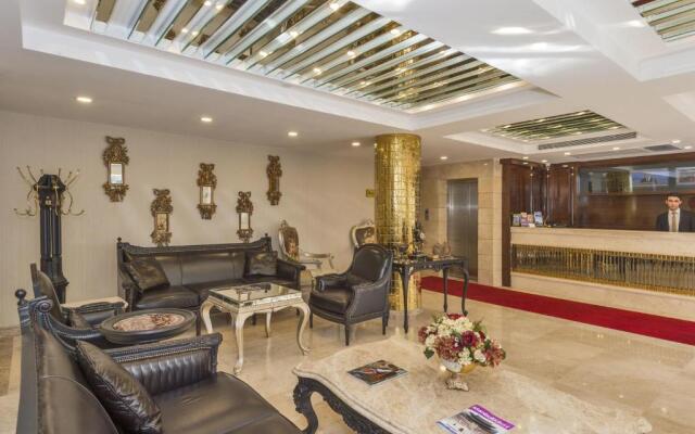 Escardin Hotel