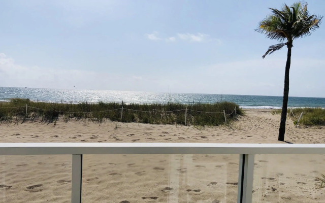 Tides Inn Hotel