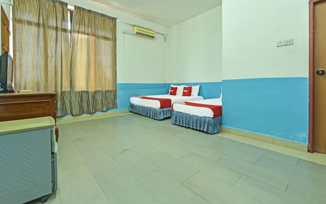 OYO 90441 Cz Traveler's Hotel