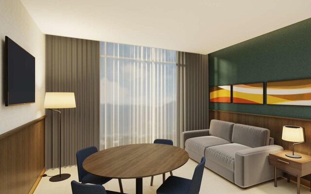 Hilton Garden Inn San Jose Airport City Mall