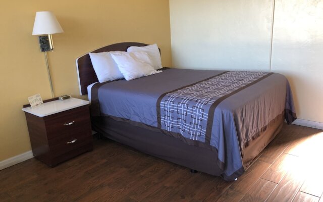 Economy Inn