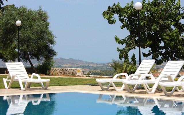 Ağa Apart Eski Datça