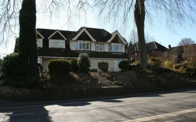 Weir View House Guest Accommodation