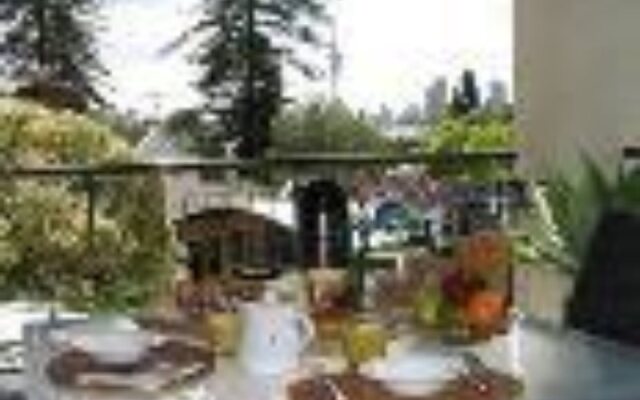 Ascot Parnell Botique Bed and Breakfast