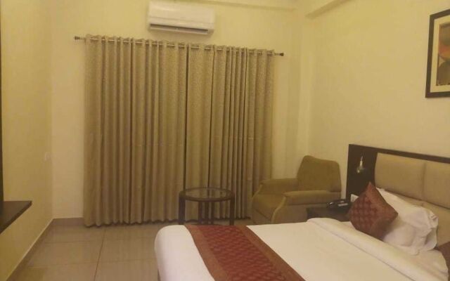 Hotel Sarovar Grand