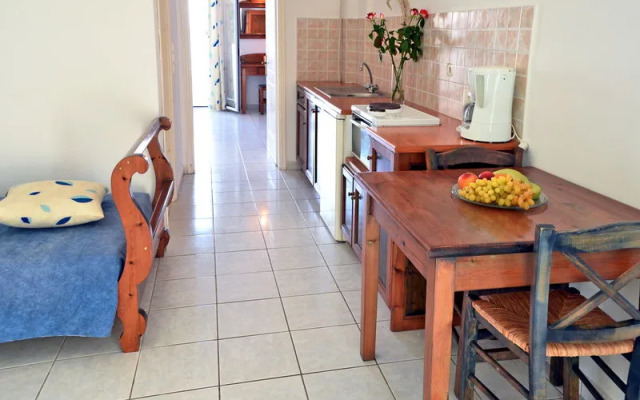 Filoxenia Beach Apartments