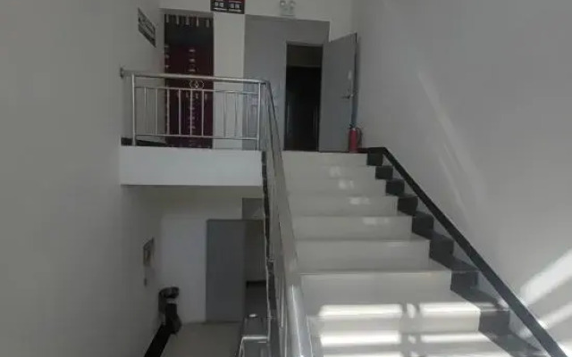 Himalaya Business Hotel