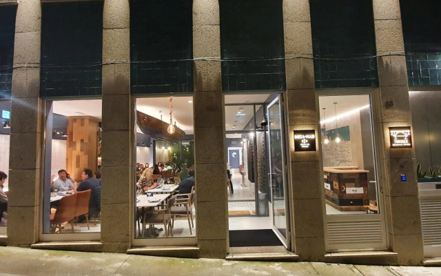 7 Bridges Estúdios- Porto-houses and suites