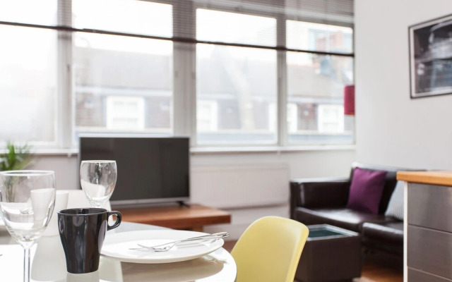 Spacious Apartment Berwick St &Oxford St