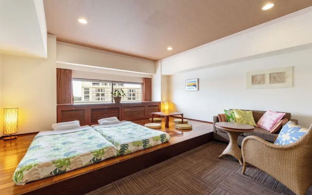 Spa Resort Hawaiians Monolith Tower