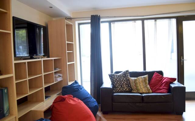 2 Bedroom Apartment on Homerton Road